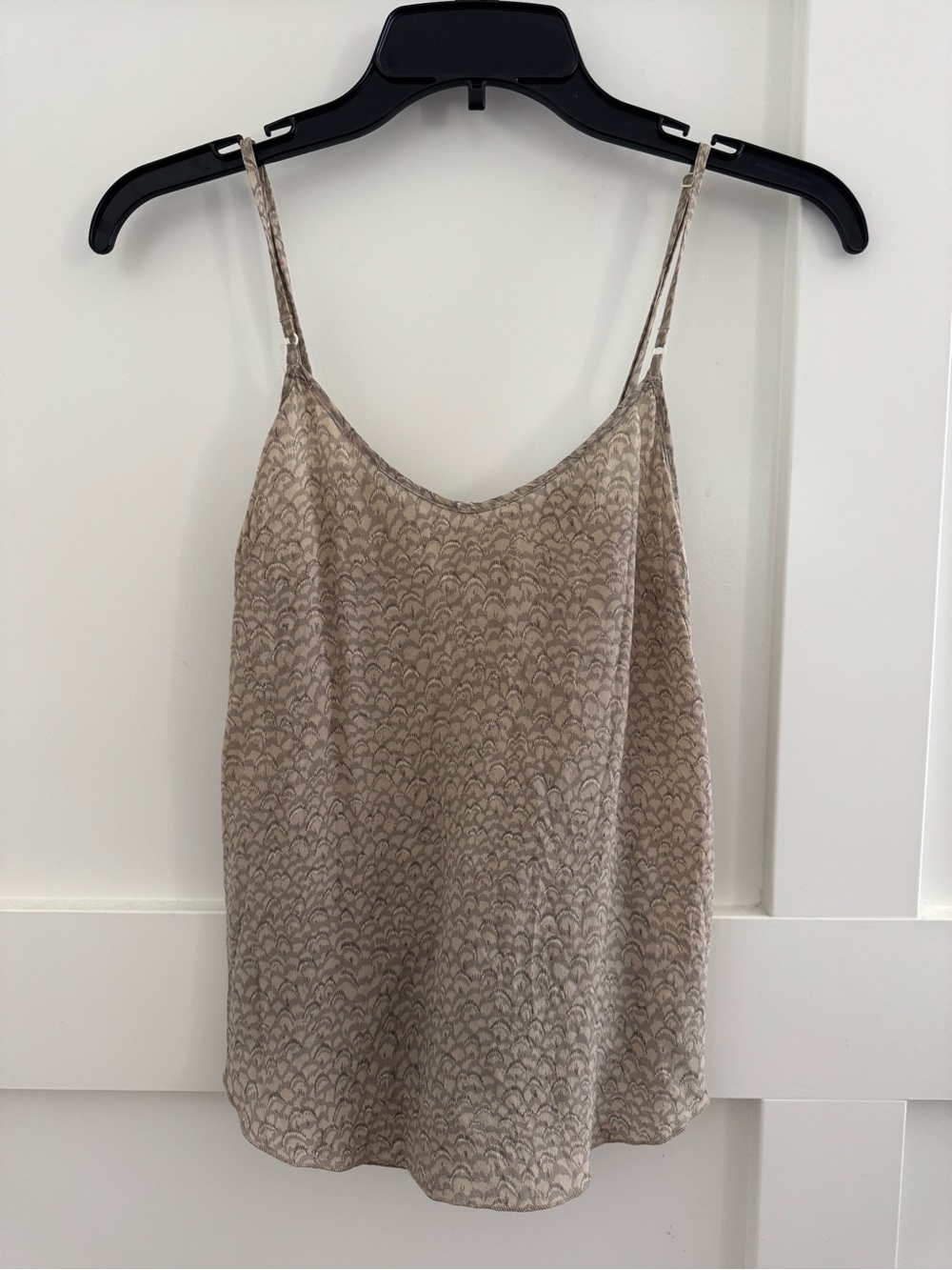 Aritzia Wilfred silk adjustable tank size XXS